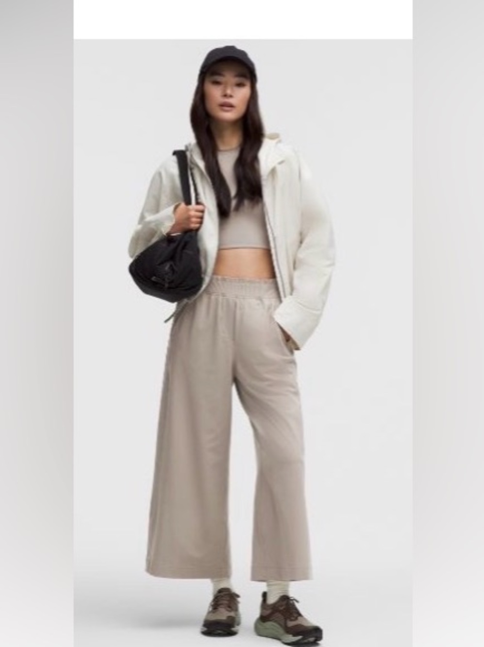 Lululemon stretch ruffle waist, wide leg cropped pant